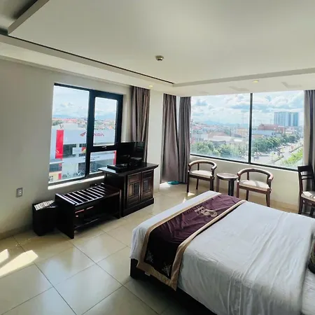 Golden Quang Tri Hotel Dong Ha Exterior photo